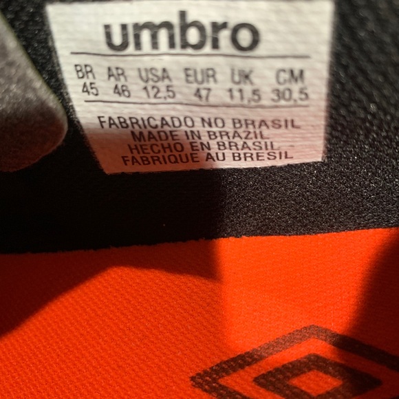 Umbro Sala Z Liga Indoor Soccer (Made in Brazil) - Picture 12 of 12